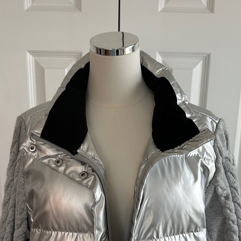 Talbots Metalic Silver Puffer Quilted Cable Knit Sleeves Winter Jacket Size L - Picture 3 of 14